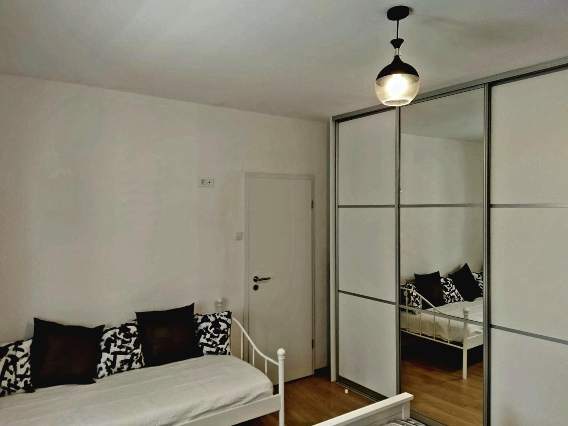 Apartment Teta Lidia *